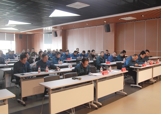 公司第六届职工代表大会第三次会议顺利召开